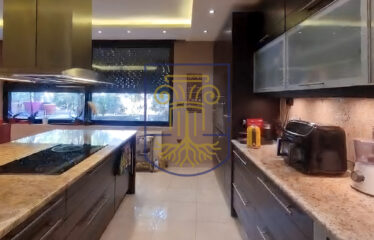 Maisonette, 270 sq.m.