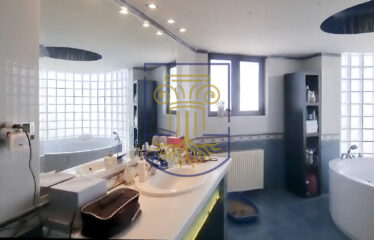 Maisonette, 270 sq.m.
