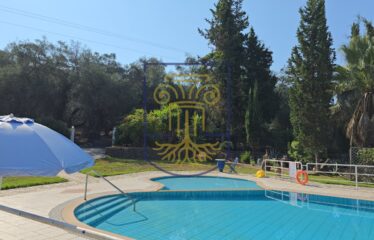 Hotel in the vibrant Pikoulatika Area, Corfu