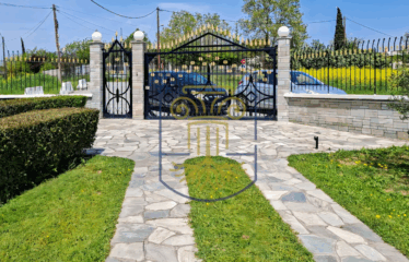 Detached House, 250sq.m