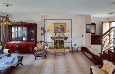 Detached House, 250sq.m