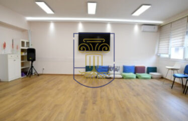 Commercial Space, 131 sq.m