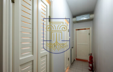 Detached House, 330 sq.m.