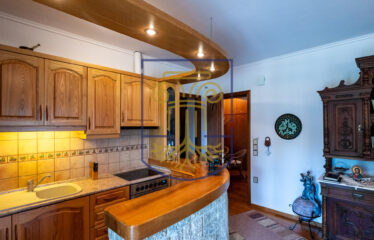 Detached House, 330 sq.m.