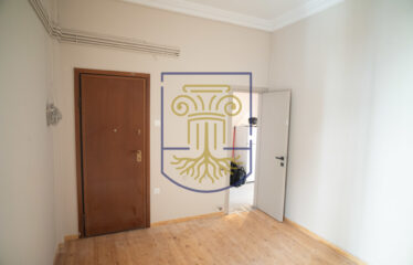 Office/Apartment, 90 sq.m.