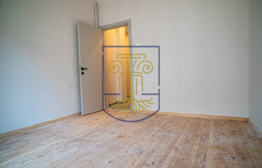 Office/Apartment, 90 sq.m.