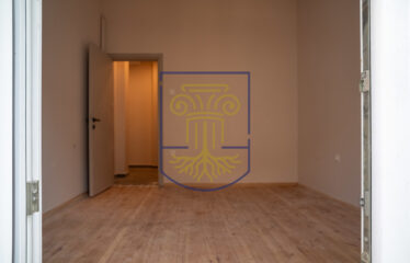 Office/Apartment, 90 sq.m.