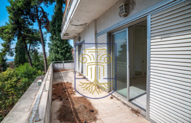 Maisonette, 400 sq.m.