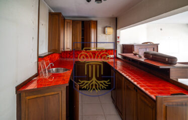 Maisonette, 400 sq.m.
