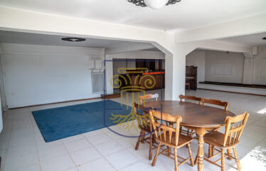 Maisonette, 400 sq.m.