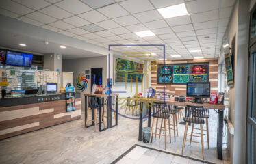 Commercial Business, 110 sq.m.