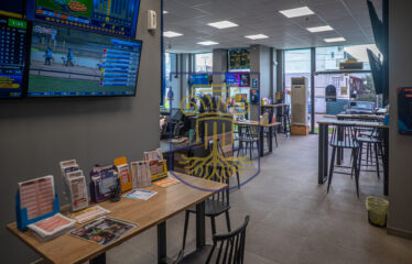 Commercial Business, 132 sq.m.