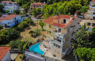 Villa, 550 sq.m.